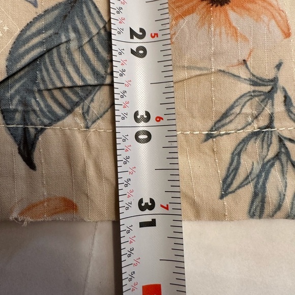 Tommy Bahama Size XL 100% Silk Hawaiian Camp Shirt Multicolor Floral Print - Picture 11 of 11